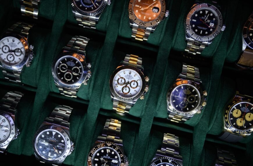 Is it Worth investing in Luxury Watch?